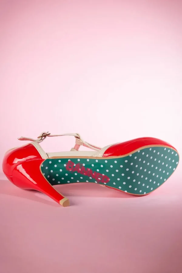 Shop Banned Retro Betty Pumps In Rood