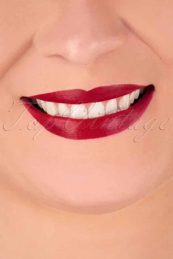 Best Bu00e9same Cosmetics Classic Colour Lippenstift In Kersen Rood