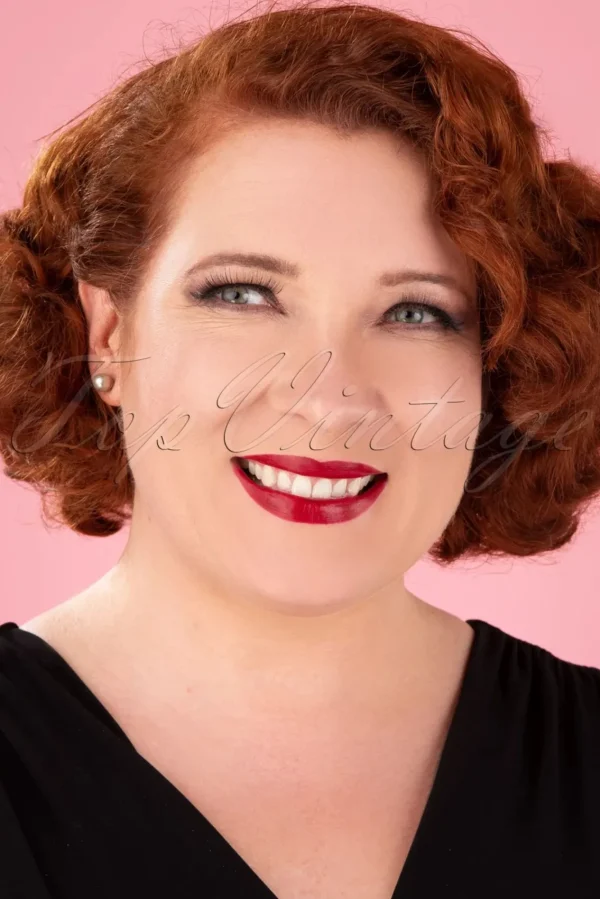 Best Bu00e9same Cosmetics Classic Colour Lippenstift In Kersen Rood