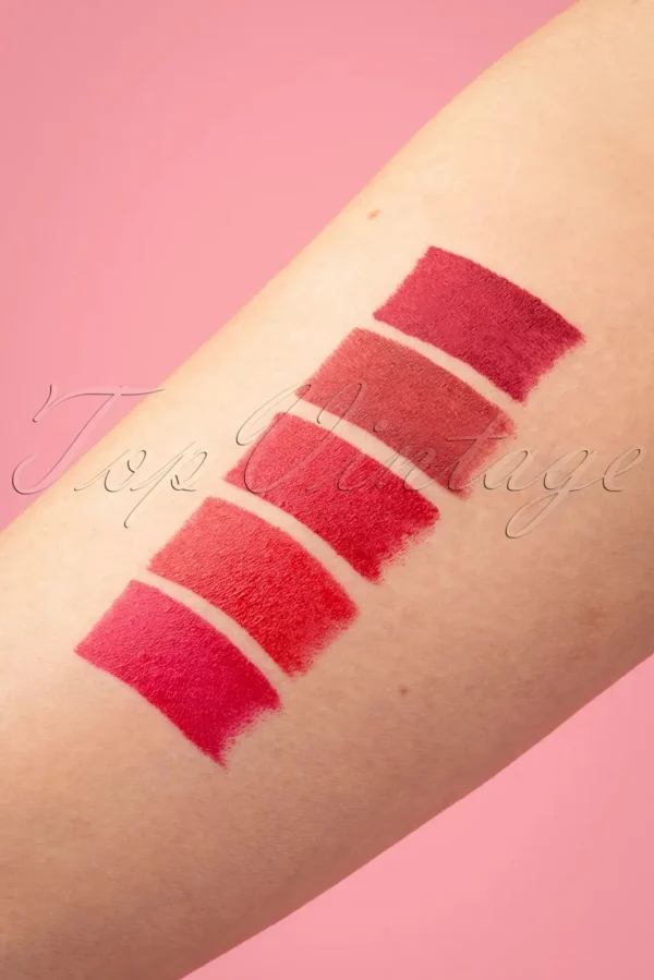 Best Bu00e9same Cosmetics Classic Colour Lippenstift In Kersen Rood