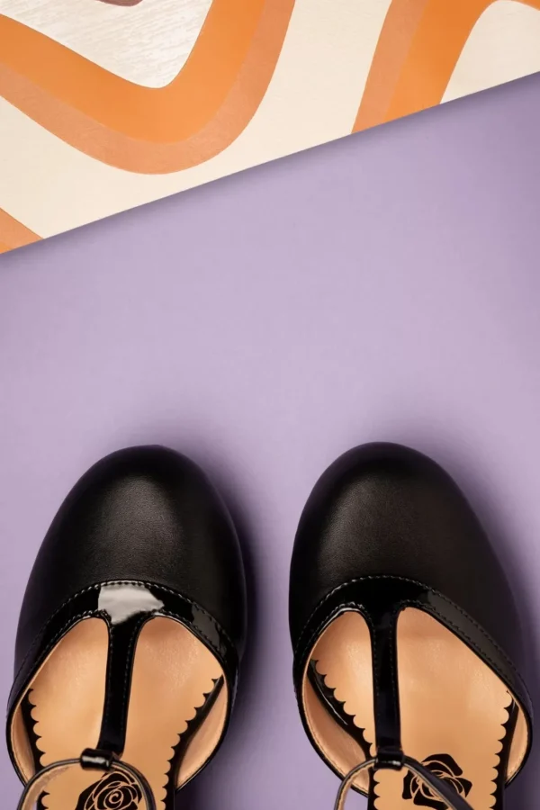 Cheap Banned Retro Country Rose Pumps In Zwart