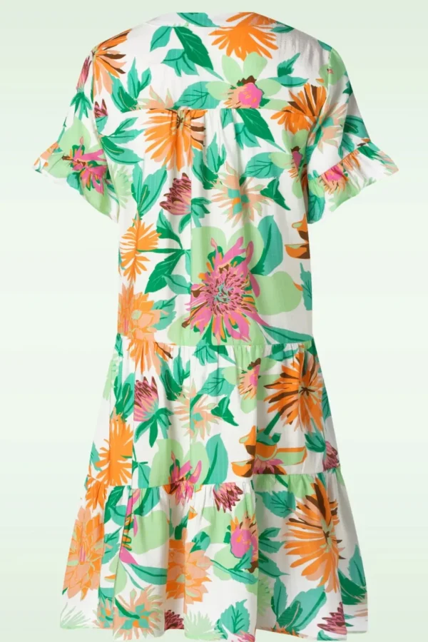 Shop Smashed Lemon Dahlia Flower Jurk In Gebroken Wit