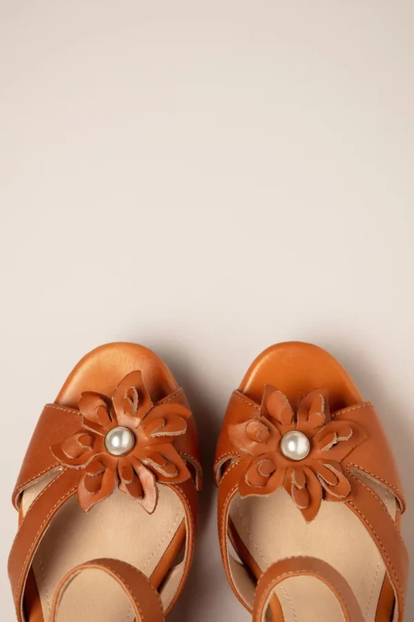 Best Chelsea Crew Daisy Leren Sandalen In Cognac