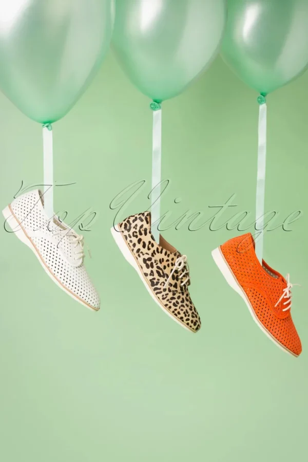 Shop Rollie Derby Punch Schoenen In Gebroken Wit