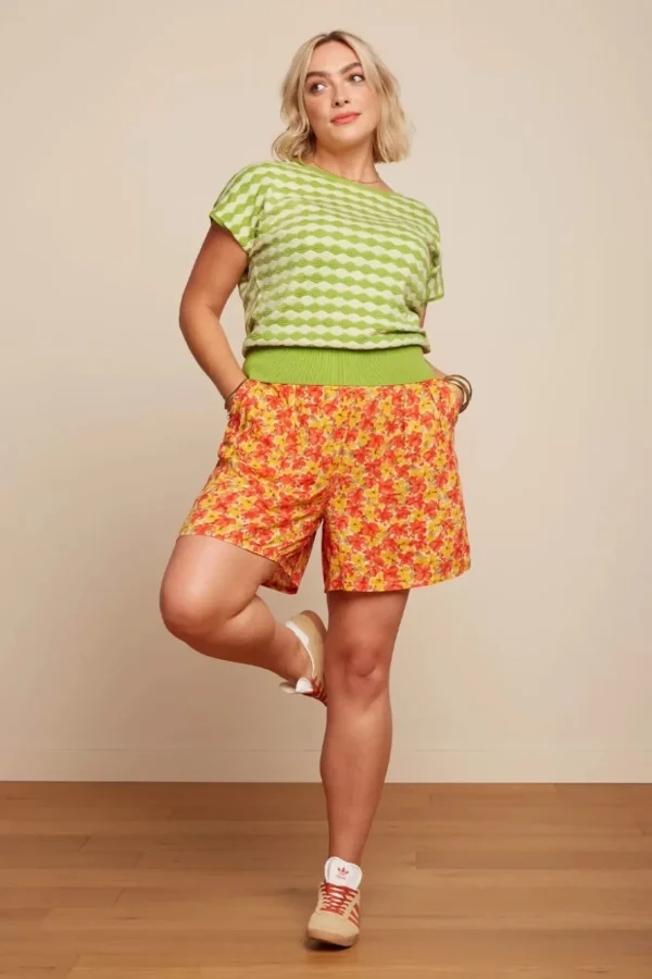 Shop King Louie Fintan Doree Shorts In Fiesta Rood