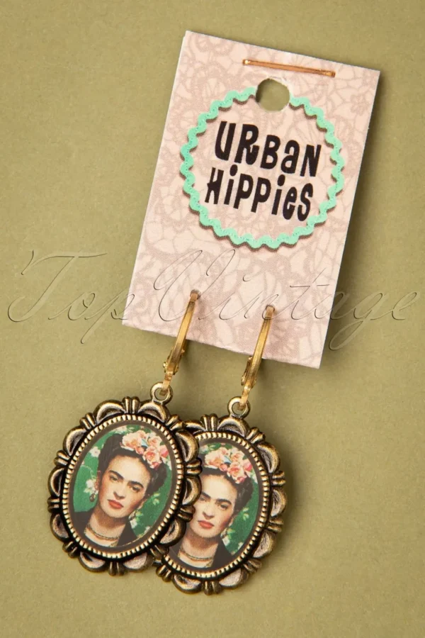 Store Urban Hippies Frida Oorbellen In Antiekgoud En Groen