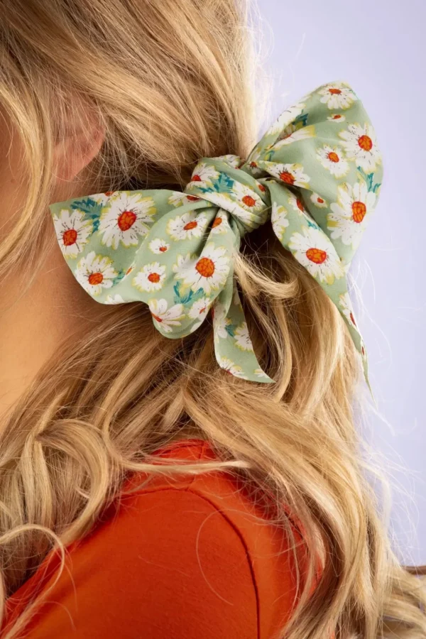 Fashion Banned Retro Geraldine Scrunchie In Groen