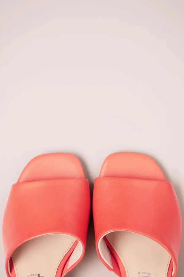 Sale Tamaris Josie Slip On Muiltjes Van Leder In Koraal
