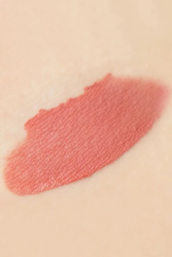 Discount The Balm Maak Kennis Met Matte Hughes In Honest Coral