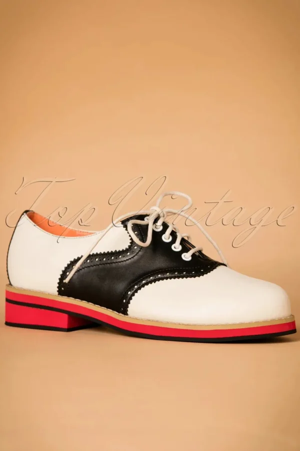 Shop Banned Retro Old Soul Dancer-Schoenen In Wit En Zwart
