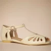 Outlet Banned Retro Secret Love Flats In Creme
