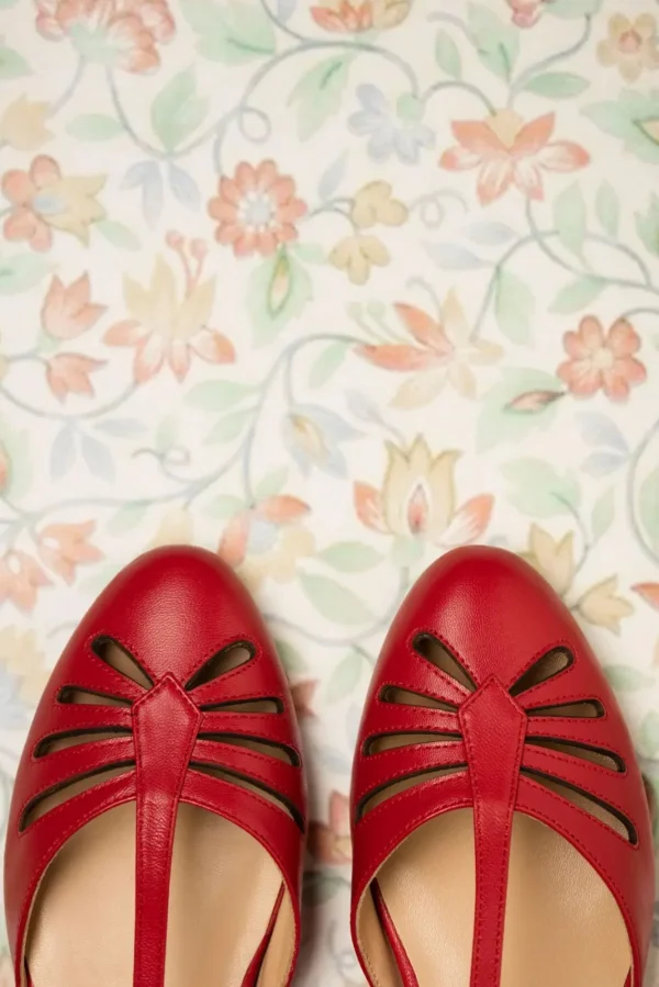 Best Sale Charlie Stone Singapore T-Strap Ballerina's Flats In Rood