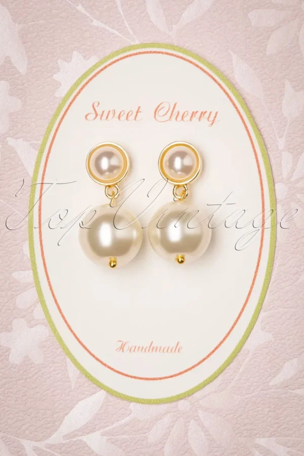 Shop Sweet Cherry Stijlvolle Pareloorbellen In Ivoor