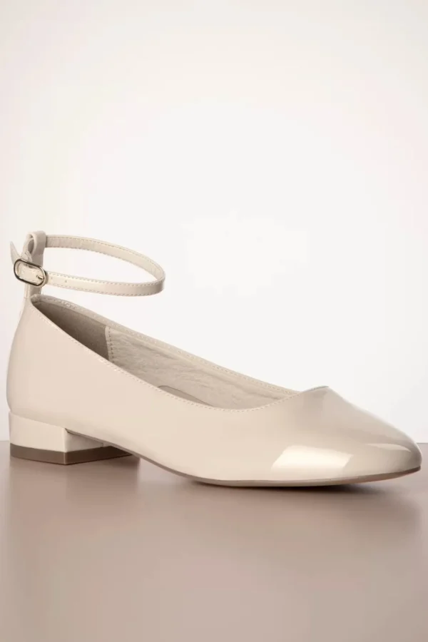 New Tamaris Trixie Lak Ballerina Pumps In Creme