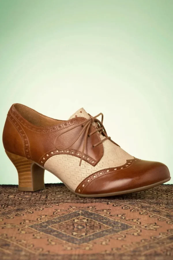 New Miz Mooz Tully Lederen Veterschoentjes In Cognac En Creme