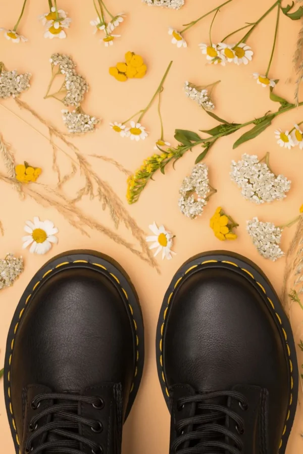 New Dr. Martens 1460 Virginia Enkellaarzen In Zwart